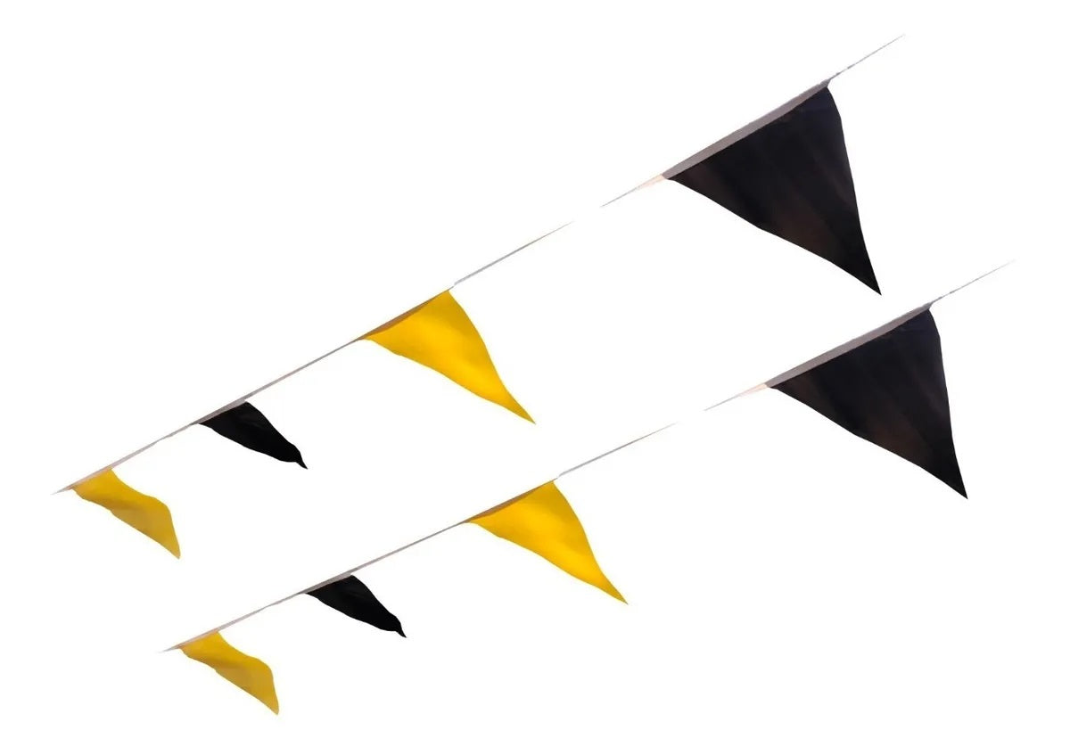 Tira de banderines triangulares intercalados en colores amarillo y negro con guía de rafia blanca, ideal para decoración de eventos, fiestas temáticas, lotes en venta, lavado de coches, tiendas y exposiciones, largo total de 50m con 84 banderines. Tira de banderines triangulares intercalados en colores amarillo y negro con guía de rafia blanca, ideal para decoración de eventos, fiestas temáticas, lotes en venta, lavado de coches, tiendas y exposiciones, largo total de 50m con 84 banderines.